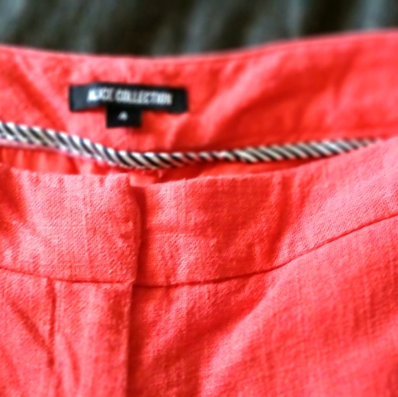 BOGO FREE NWOT Alice Collection Scalloped Hemline Coral Shorts Size 4 - Picture 6 of 7